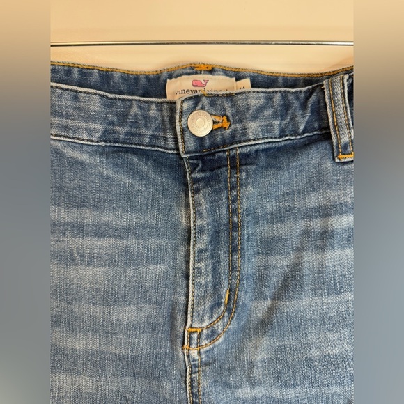 Vineyard Vines Women’s Medium Wash Denim Shorts - Size 14 - Picture 2 of 7